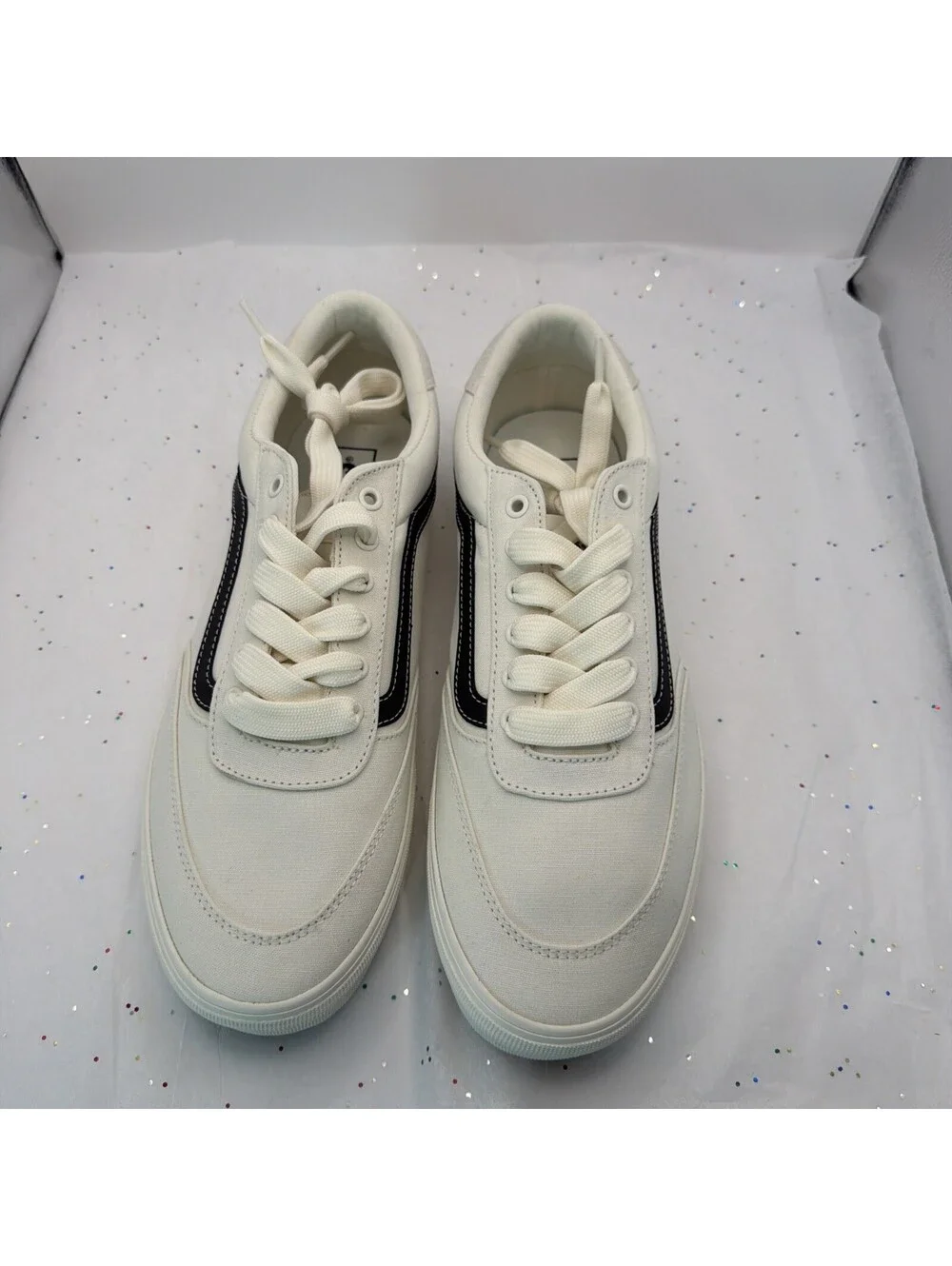 Vans description brand